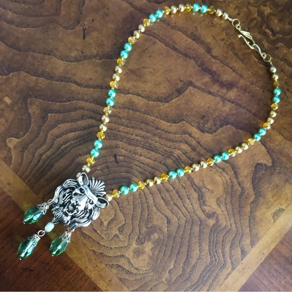 Handcrafted repurpose growling lion crystal pendant Czech glass Pearl necklace